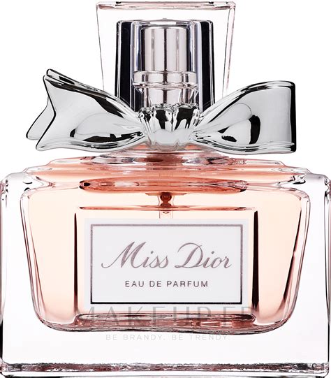 dior france femme.